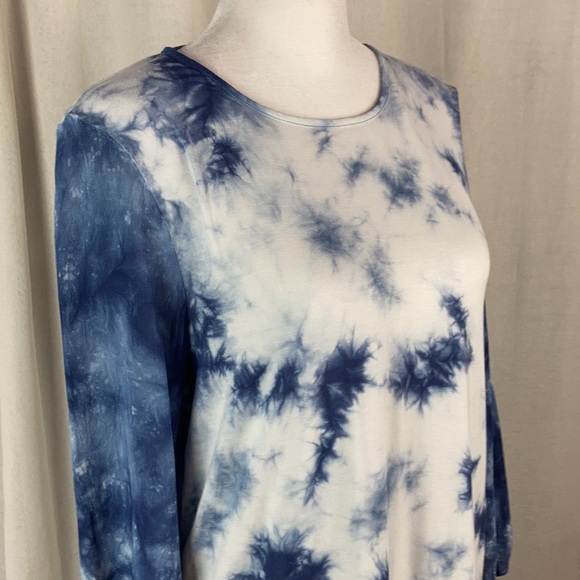 Chico’s womens Tie Dye long sleeved key hole back Shirt Top size 0 or S 4 - Picture 5 of 14